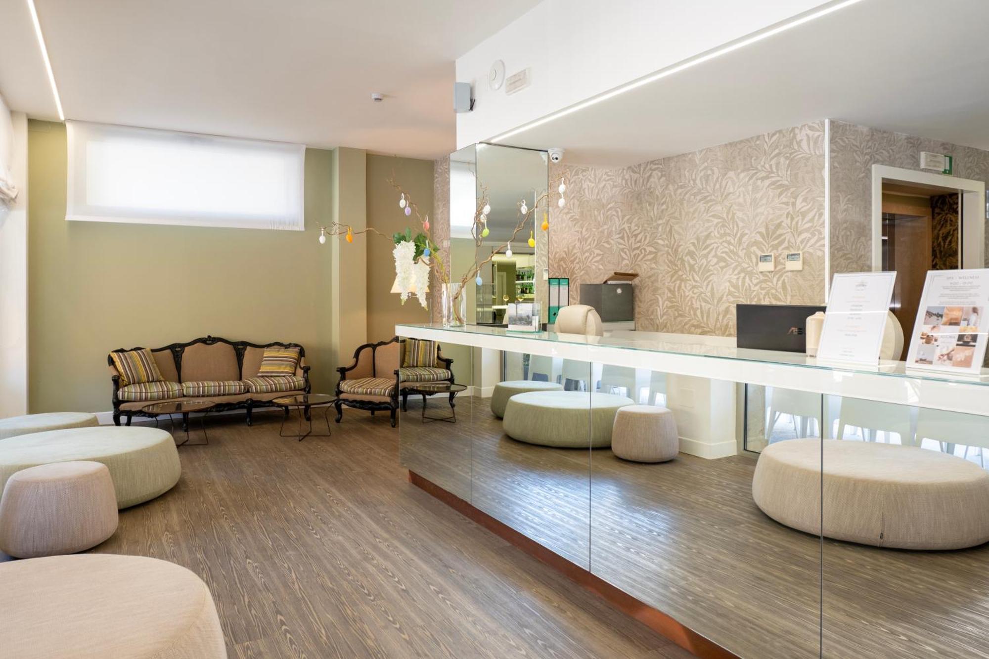 Hotel Astoria Caorle Luaran gambar